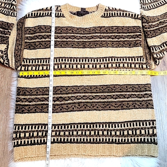VTG |  Vintage Chunky Chenille Sweater - Picture 9 of 10